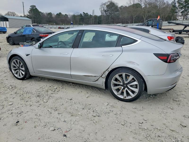 Photo 2 from auction – 2018 TESLA MODEL 3 with VIN 5YJ3E1EA9JF024404