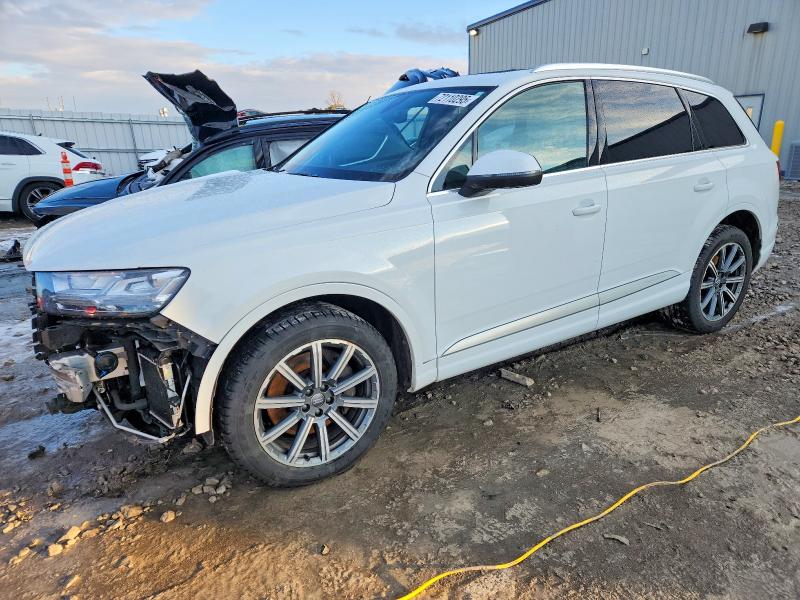 AUDI Q7 PREMIUM 2018 with VIN WA1LAAF77JD010758 - Photo from auction