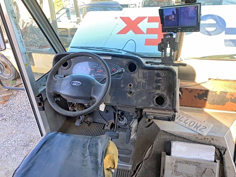 Photo 9 from auction – 2007 FORD ECONOLINE with VIN 1FCKE39L77DA84152