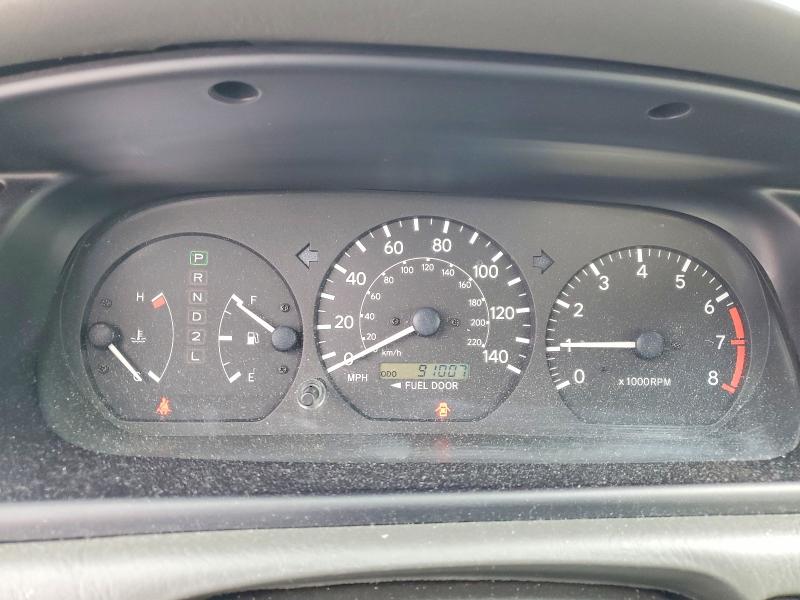 Photo 9 from auction – 2001 TOYOTA CAMRY with VIN 4T1BG22K11U079795