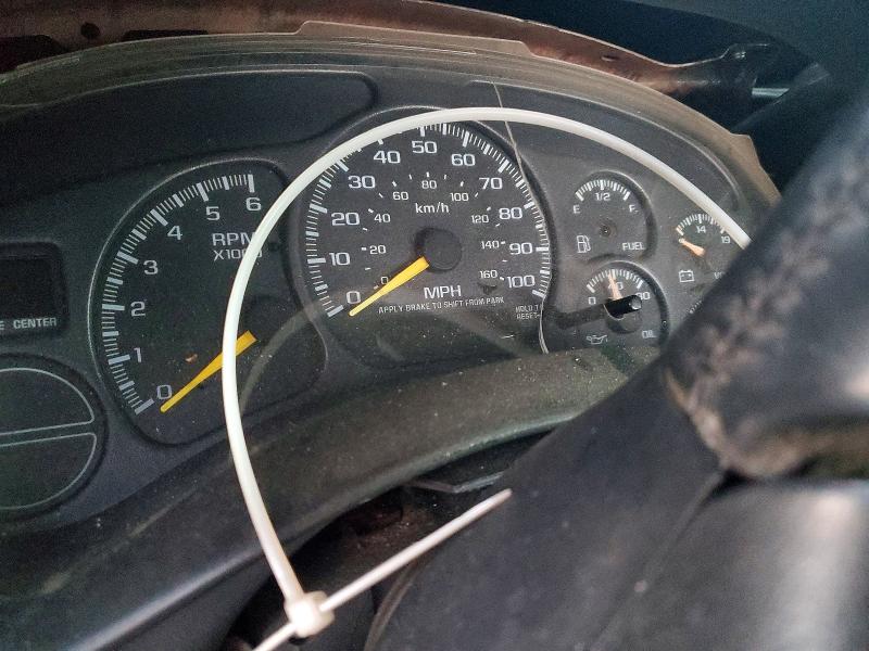 Photo 9 from auction – 2000 CHEVROLET SILVERADO with VIN 2GCEK19T6Y1105953