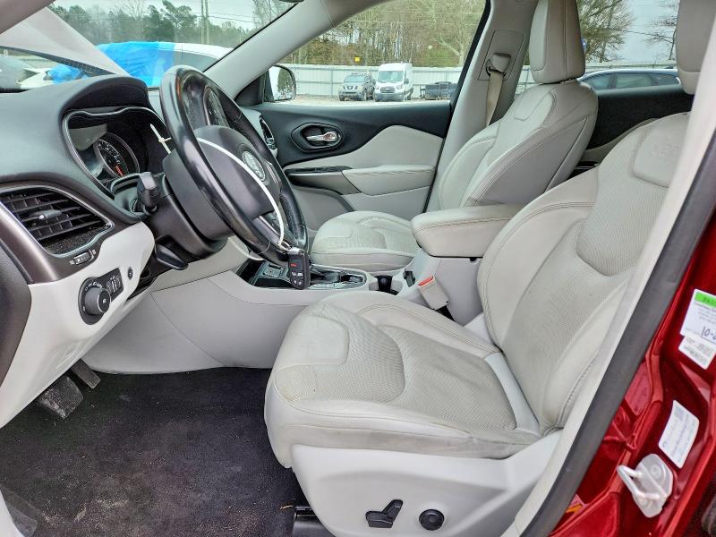 Photo 7 from auction – 2019 JEEP CHEROKEE with VIN 1C4PJLDB4KD327344