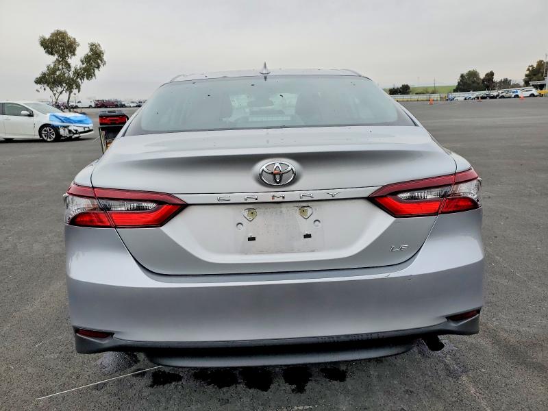 Photo 6 from auction – 2024 TOYOTA CAMRY LE with VIN 4T1C11AK2RU226476