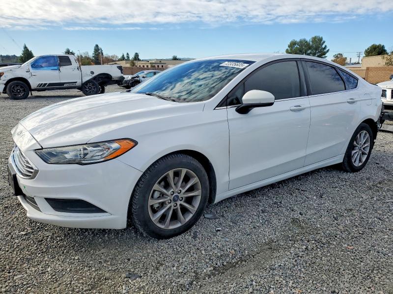FORD FUSION 2017 with VIN 3FA6P0H76HR187270 - Photo from auction