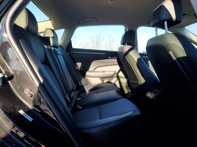Photo 10 from auction – 2018 HONDA CLARITY with VIN JHMZC5F18JC014142