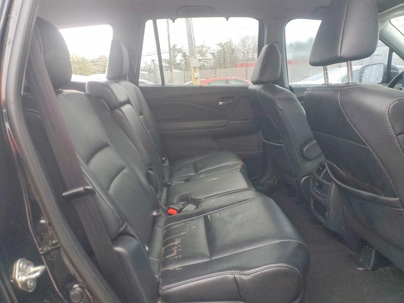 Photo 11 from auction – 2019 HONDA PILOT with VIN 5FNYF6H55KB031902