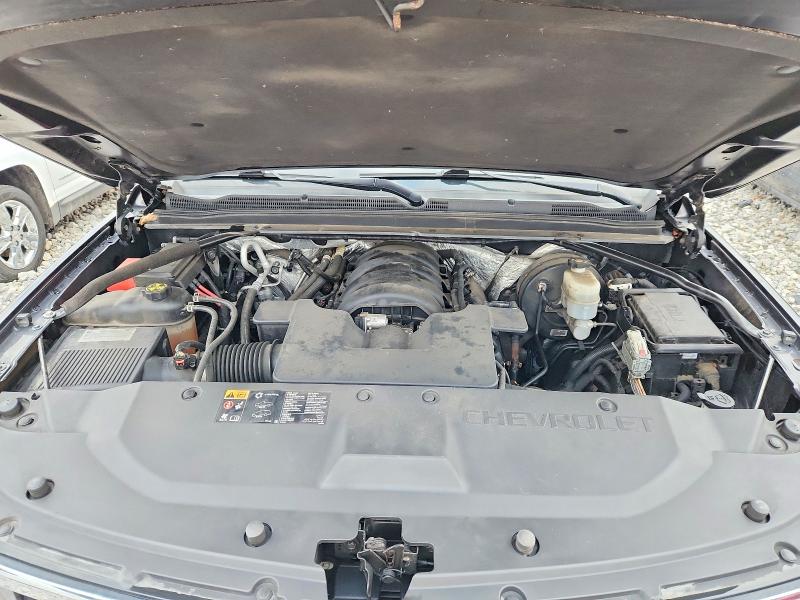 Photo 12 from auction – 2016 CHEVROLET SUBURBAN with VIN 1GNSKHKC5GR290399