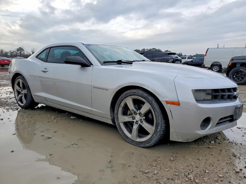 Photo 4 from auction – 2012 CHEVROLET CAMARO LS with VIN 2G1FE1E34C9181112