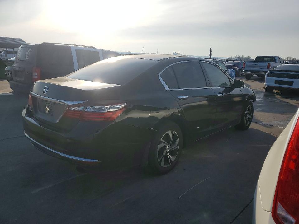 Photo 3 from auction – 2016 HONDA ACCORD with VIN 1HGCR2F36GA051654