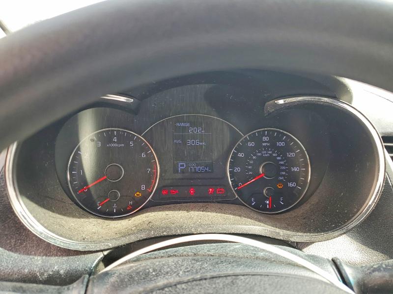 Photo 9 from auction – 2014 KIA FORTE LX with VIN KNAFX4A66E5217320