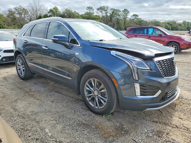 Photo 4 from auction – 2021 CADILLAC XT5 with VIN 1GYKNCRS4MZ139317