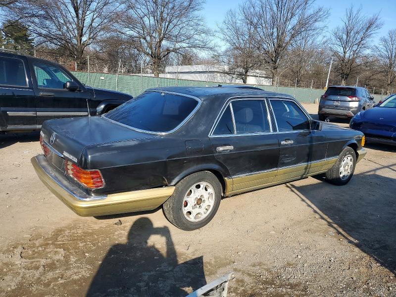 Photo 3 from auction – 1983 MERCEDES-BENZ 300 with VIN WDBCB20A1DB037367