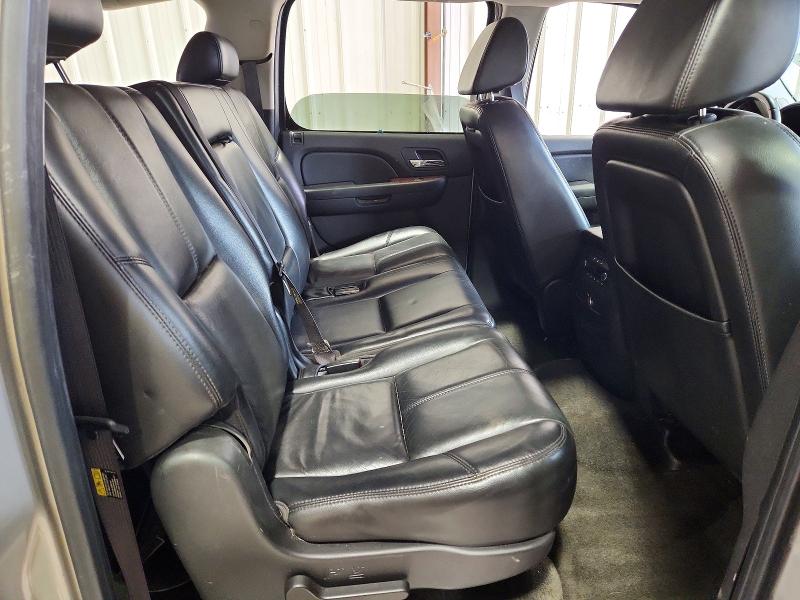 Photo 11 from auction – 2007 CHEVROLET SUBURBAN with VIN 1GNFK16367J167308