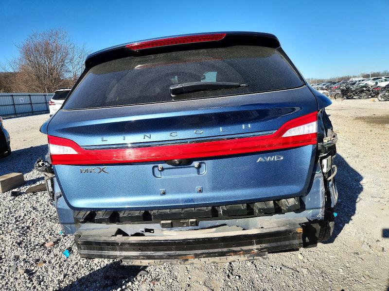 Photo 6 from auction – 2018 LINCOLN MKX RESERV with VIN 2LMPJ8LR2JBL40884
