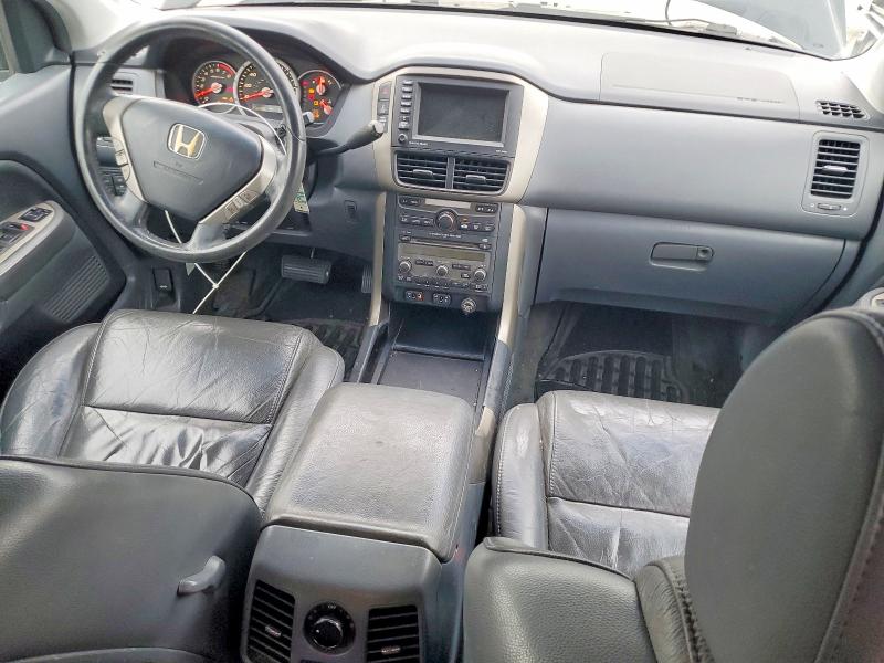Photo 8 from auction – 2006 HONDA PILOT EX with VIN 2HKYF18706H563425