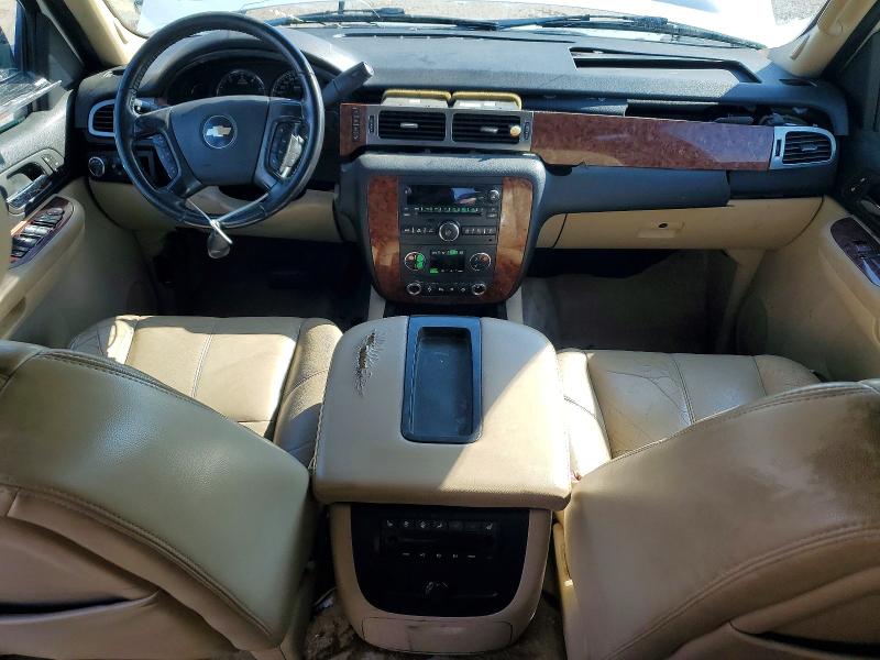 Photo 8 from auction – 2007 CHEVROLET TAHOE with VIN 1GNFC13J27R147347