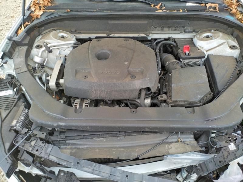Photo 12 from auction – 2019 VOLVO XC60 with VIN LYV102DK1KB242832