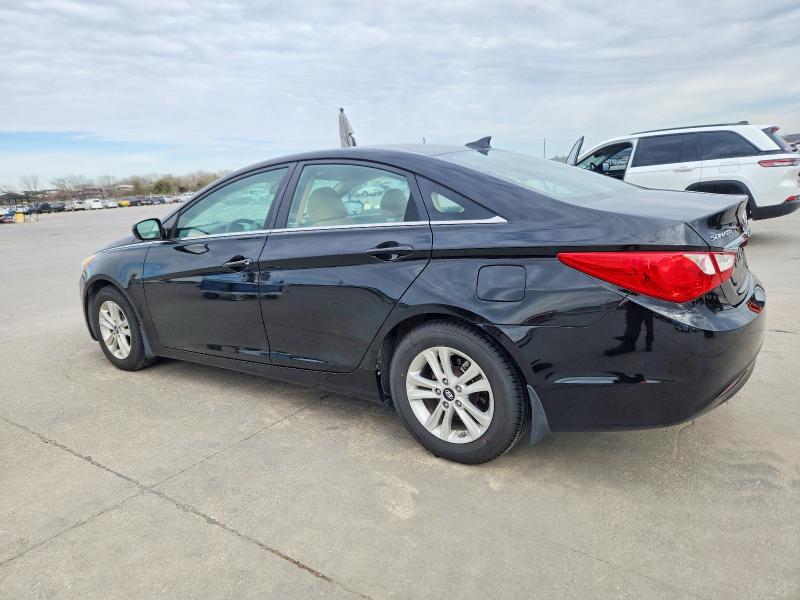 Photo 2 from auction – 2013 HYUNDAI SONATA with VIN 5NPEB4AC9DH522263