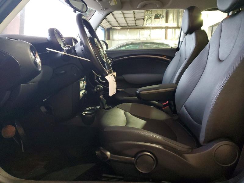 Photo 7 from auction – 2010 MINI COOPER CLU with VIN WMWML3C58ATX39356