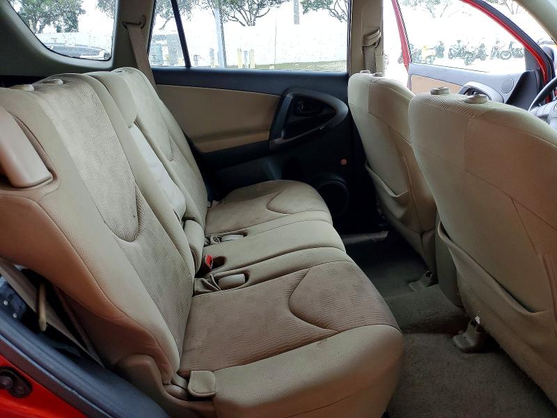 Photo 11 from auction – 2011 TOYOTA RAV4 with VIN 2T3ZF4DV7BW076431
