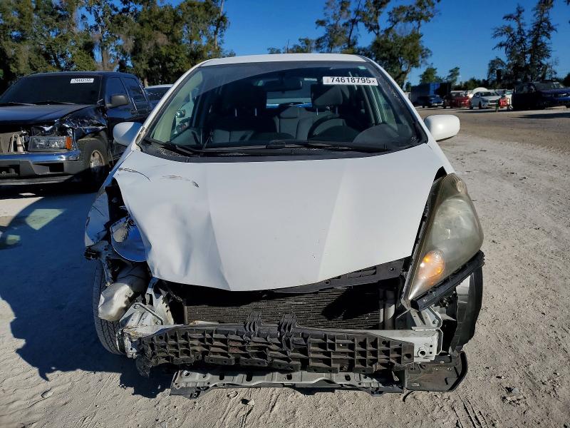 Photo 5 from auction – 2013 HONDA FIT with VIN JHMGE8H31DC017860