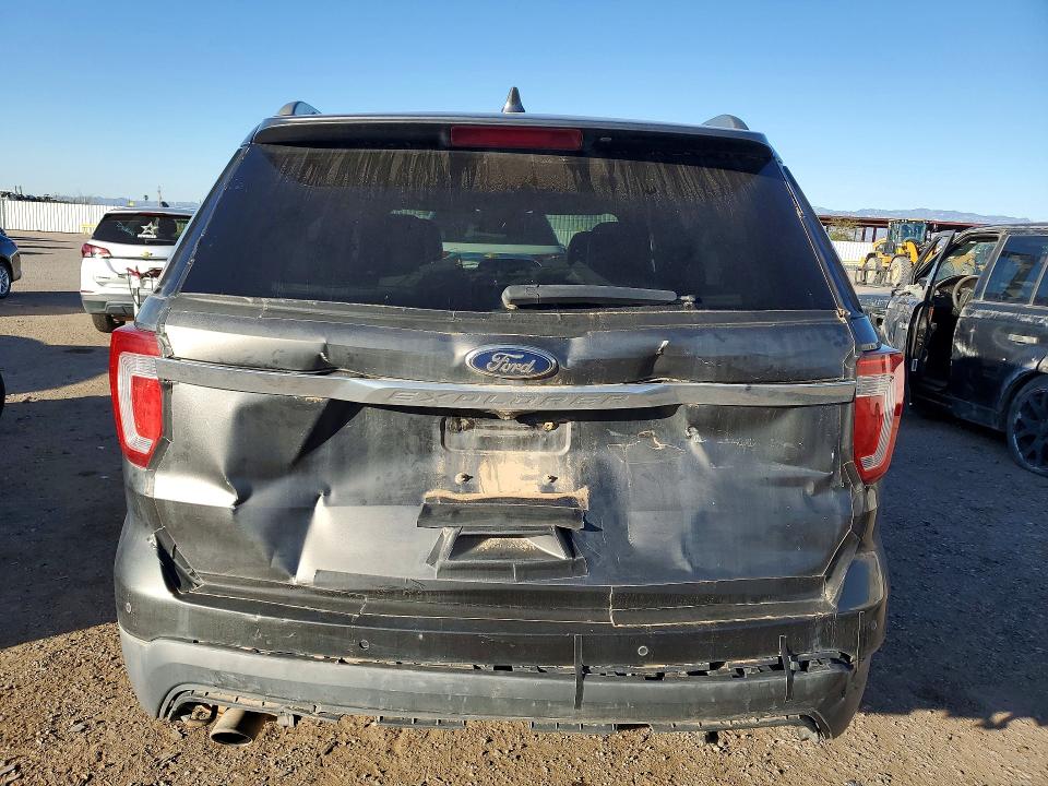 Photo 6 from auction – 2017 FORD EXPLORER with VIN 1FM5K7DH3HGD64498