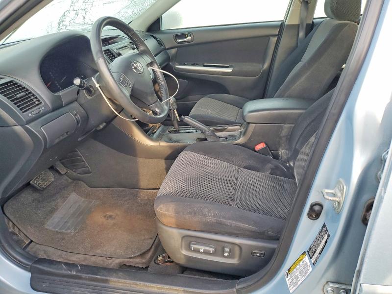 Photo 7 from auction – 2005 TOYOTA CAMRY with VIN 4T1BE32K75U581485