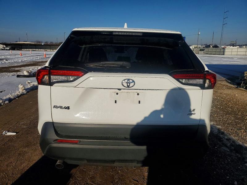 Photo 6 from auction – 2023 TOYOTA RAV4 LE with VIN 2T3F1RFV3PC336215