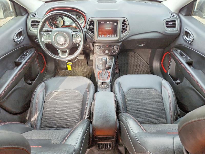 Photo 8 from auction – 2020 JEEP COMPASS with VIN 3C4NJDDB7LT195575