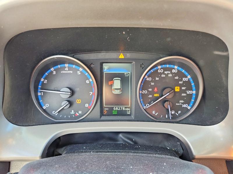 Photo 9 from auction – 2018 TOYOTA RAV4 LE with VIN 2T3ZFREV2JW478965