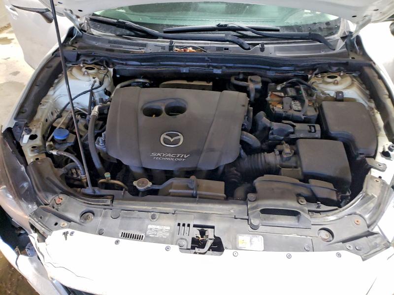 Photo 11 from auction – 2014 MAZDA 3 TOURING with VIN JM1BM1L72E1161348