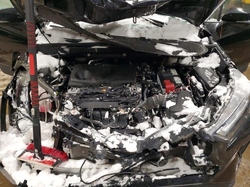 Photo 12 from auction – 2023 TOYOTA RAV4 XLE with VIN 2T3R1RFV0PC331664