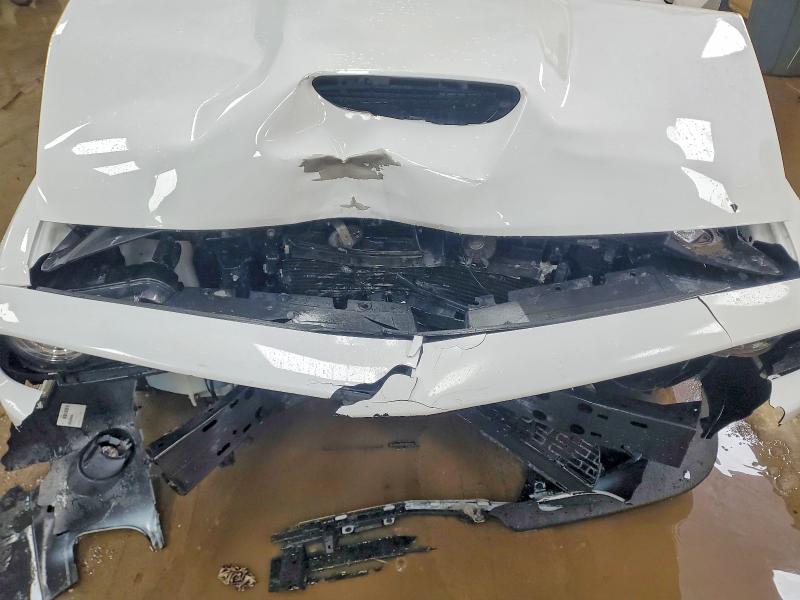 Photo 11 from auction – 2018 DODGE CHALLENGER with VIN 2C3CDZDJ2JH245201