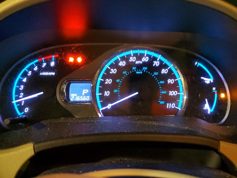 Photo 9 from auction – 2013 TOYOTA SIENNA XLE with VIN 5TDDK3DC8DS049127