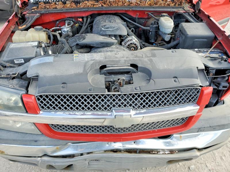 Photo 11 from auction – 2004 CHEVROLET SILVERADO with VIN 1GCEC14VX4E132491