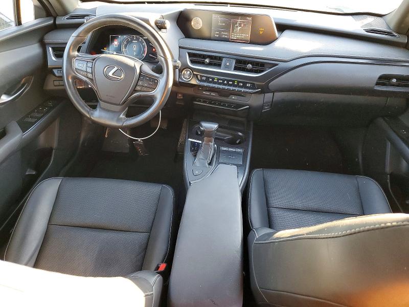 Photo 8 from auction – 2019 LEXUS UX 200 with VIN JTHY3JBH7K2002241