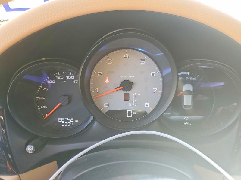 Photo 9 from auction – 2016 PORSCHE MACAN S with VIN WP1AB2A57GLB46097