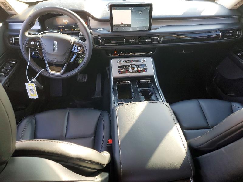 Photo 8 from auction – 2023 LINCOLN AVIATOR with VIN 5LM5J0XC8PGL00074