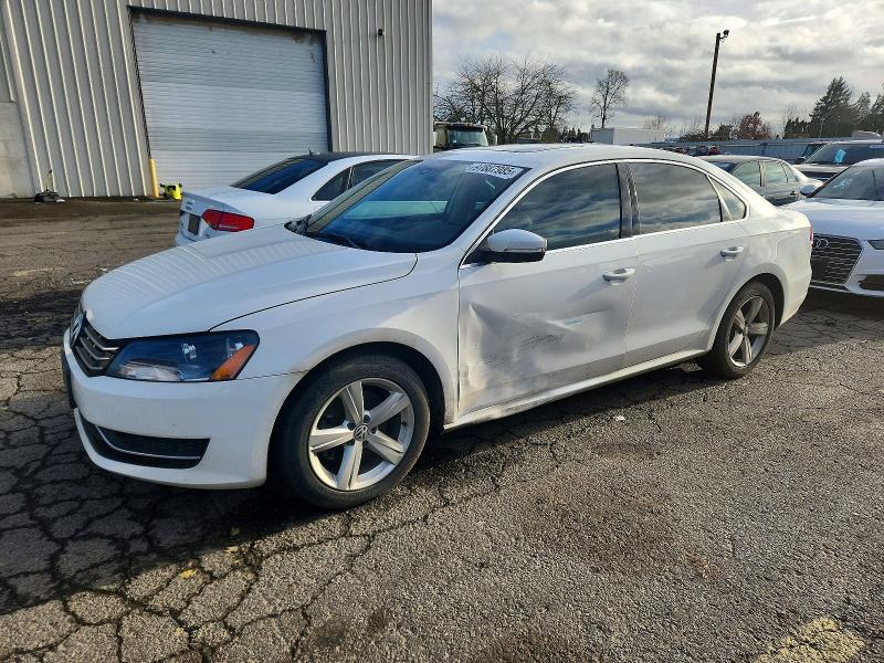 Photo 1 from auction – 2013 VOLKSWAGEN PASSAT SE with VIN 1VWBN7A30DC122984