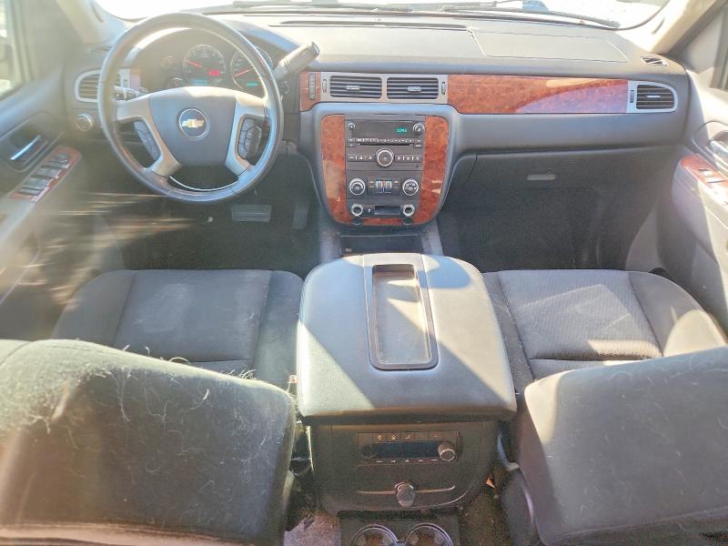 Photo 8 from auction – 2013 CHEVROLET SUBURBAN C with VIN 1GNSCHE05DR276965