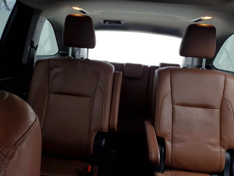 Photo 10 from auction – 2018 TOYOTA HIGHLANDER with VIN 5TDDGRFH8JS050920