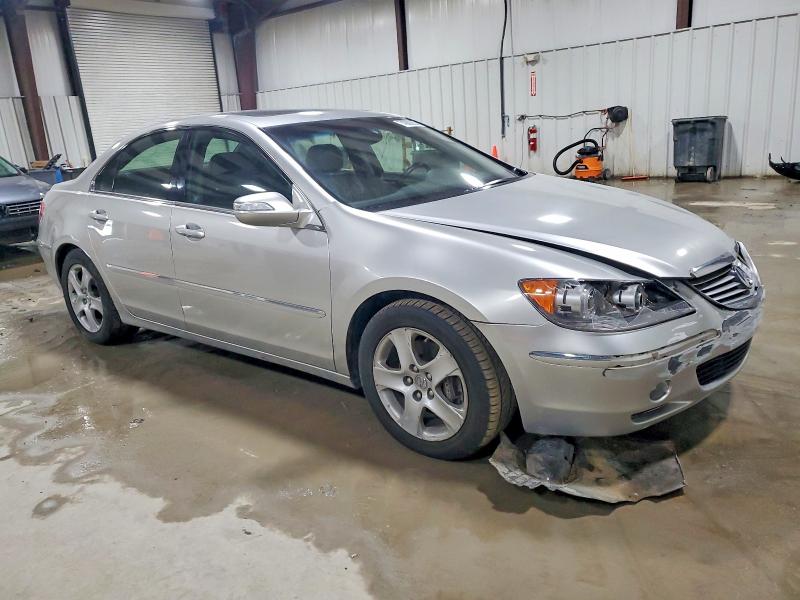 Photo 4 from auction – 2006 ACURA RL with VIN JH4KB16506C004728
