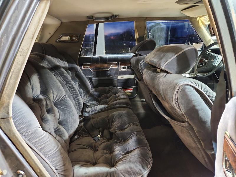 Photo 10 from auction – 1986 CHRYSLER NEW YORKER with VIN 1C3BT56E3GC102910