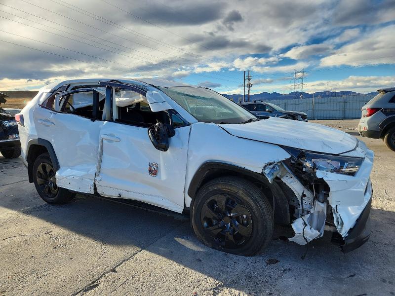 Photo 4 from auction – 2022 TOYOTA RAV4 with VIN 2T3F1RFV9NW323528