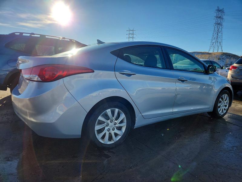 Photo 3 from auction – 2012 HYUNDAI ELANTRA GL with VIN 5NPDH4AE4CH146050