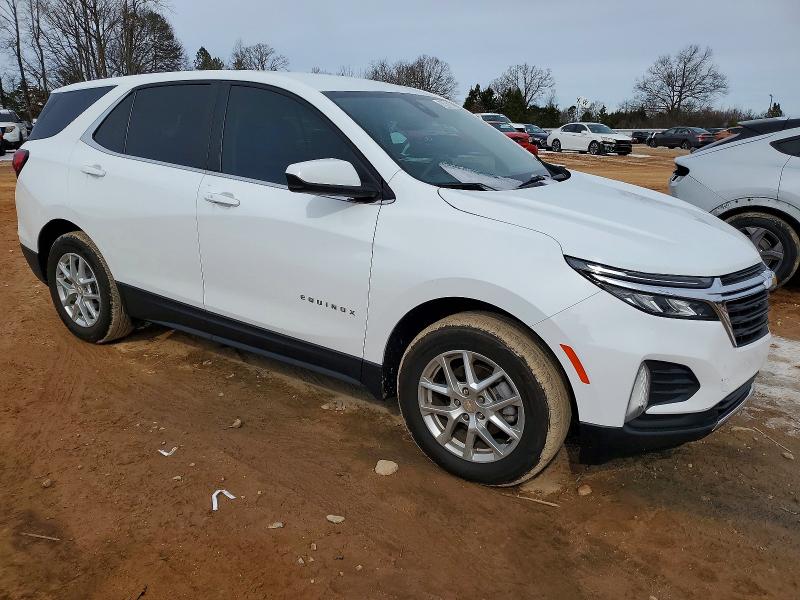 Photo 4 from auction – 2023 CHEVROLET EQUINOX with VIN 3GNAXUEG3PS194353