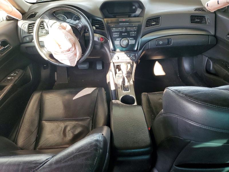 Photo 8 from auction – 2013 ACURA ILX 20 PRE with VIN 19VDE1F53DE010278