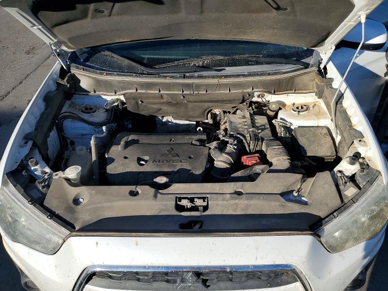 Photo 12 from auction – 2015 MITSUBISHI OUTLANDER with VIN 4A4AR3AU5FE040883