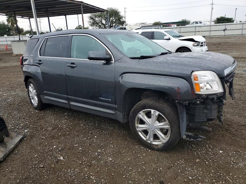 Photo 4 from auction – 2017 GMC TERRAIN with VIN 2GKALMEK8H6348486