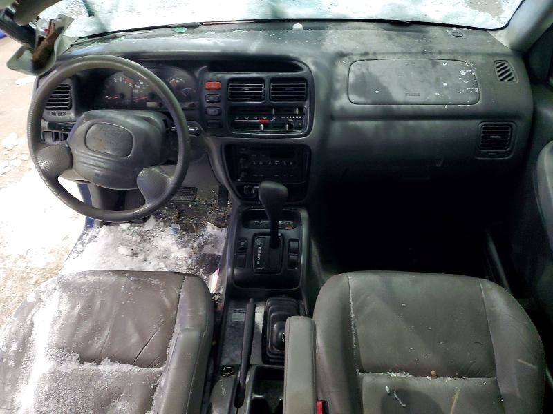 Photo 8 from auction – 2004 CHEVROLET TRACKER with VIN 2CNBJ634746906520